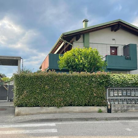 Zanica Casa Vacanze Esmeralda מראה חיצוני תמונה
